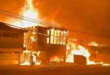 Пожар уничтожил особняк Пэрис Хилтон в Малибу