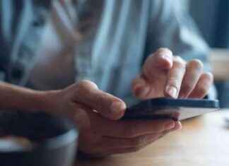 Как правильно реагировать на случайный звонок на номер «112»? 112