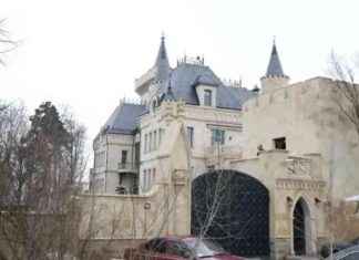 Стоимость сноса замка Пугачёвой в деревне Грязь