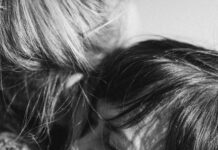 Рвота У Ребенка: Как Помочь И Что Это Может Значить?