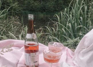 Парник: Как Вырастить Сочные Овощи и Фрукты Легко и Быстро