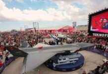 Авария с рекламным щитом на фестивале авиации: Что произошло?