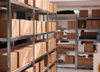 Что нельзя заказывать из Китая: Дроны, семена и фитнес-браслеты