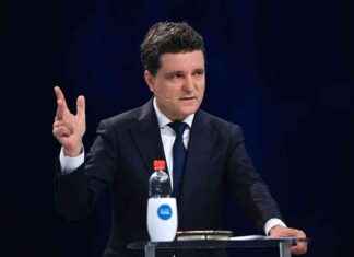 Президент Румынии отказался отправлять войска на Украину