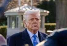 Трамп снижает пошлины на товары из Китая